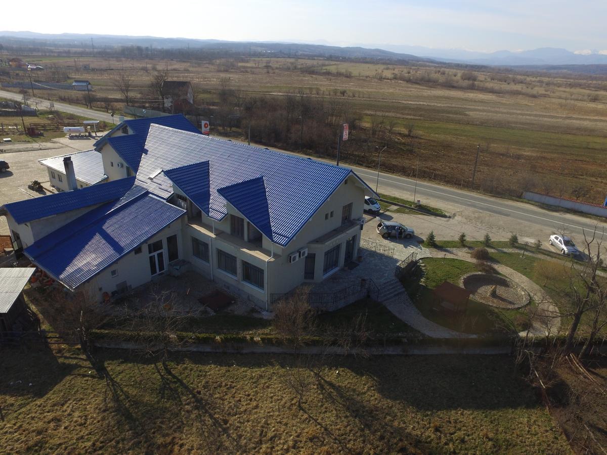 Motel Azur Calnic Zewnętrze zdjęcie